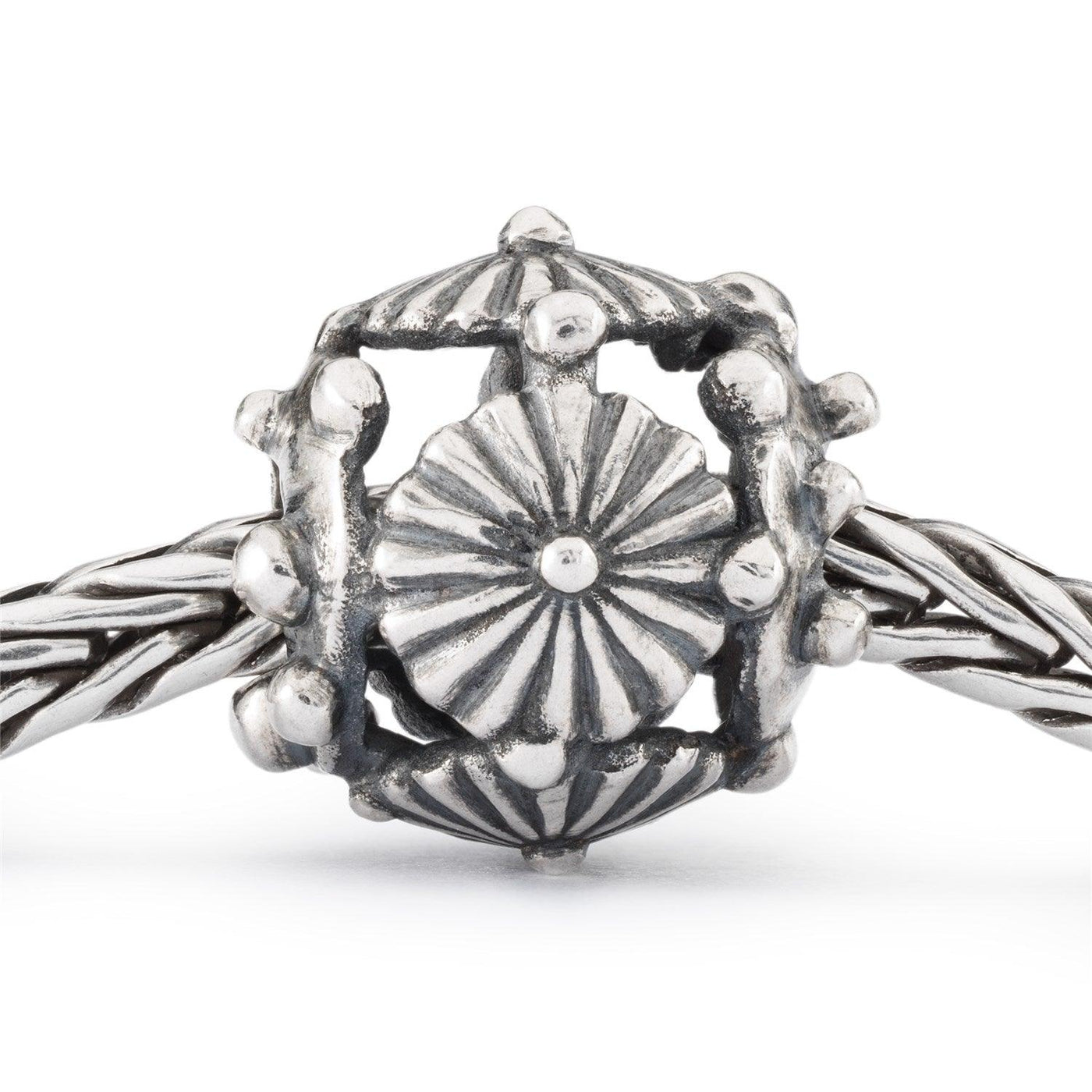 Szerencsés Százszorszép Bead - Trollbeads Ékszerek Magyarország